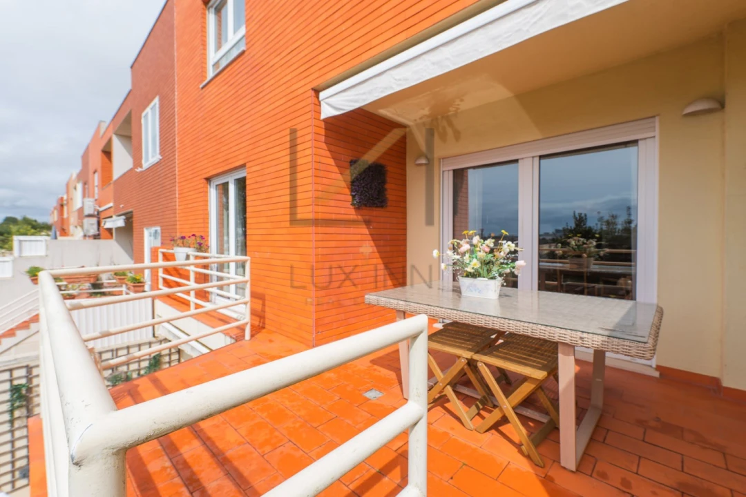 Moradia T4 para Venda em Oeiras e São Julião da Barra, Paço de Arcos e Caxias Foto 16