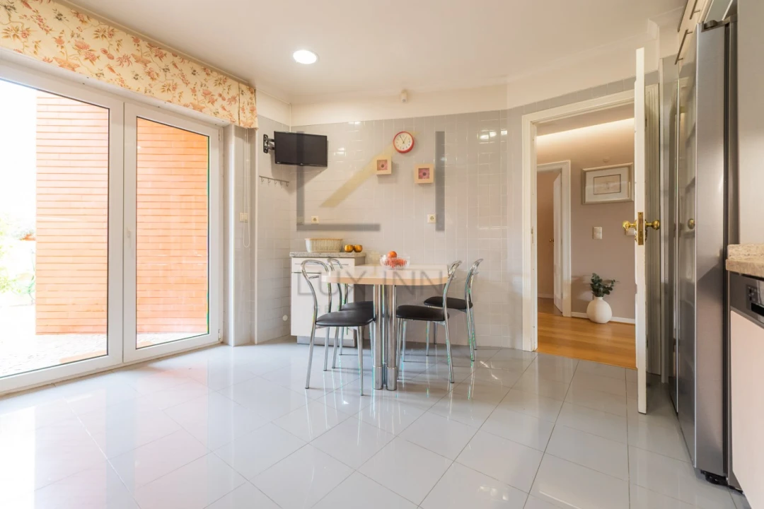 Moradia T4 para Venda em Oeiras e São Julião da Barra, Paço de Arcos e Caxias Foto 23