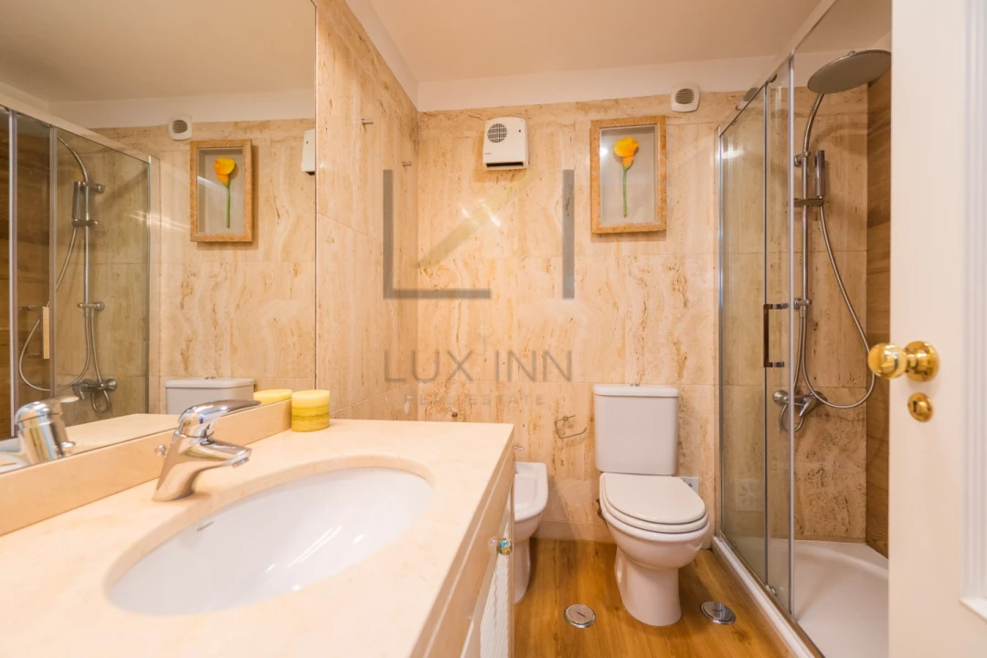 Moradia T4 para Venda em Oeiras e São Julião da Barra, Paço de Arcos e Caxias Foto 48