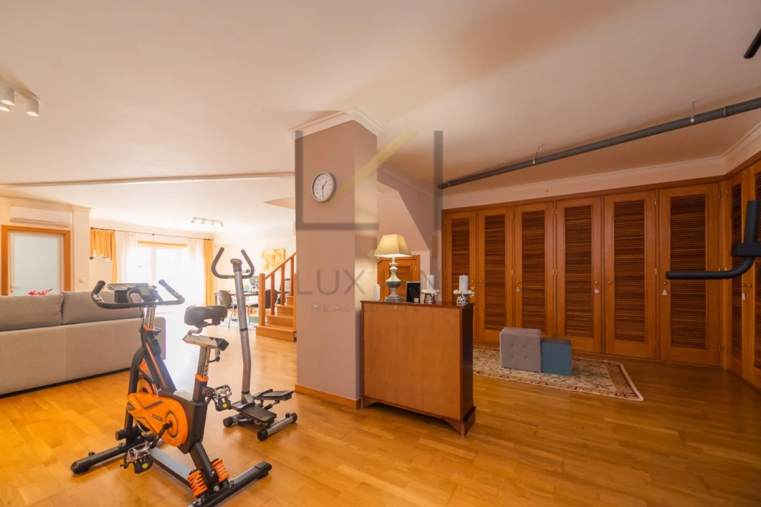 Moradia T4 para Venda em Oeiras e São Julião da Barra, Paço de Arcos e Caxias Foto 64