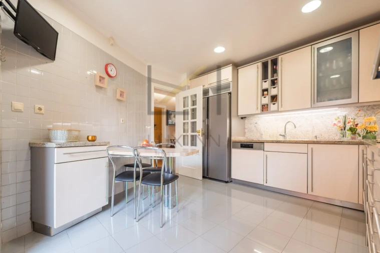 Moradia T4 para Venda em Oeiras e São Julião da Barra, Paço de Arcos e Caxias Foto 25