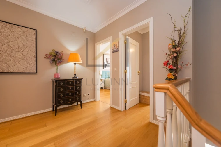 Moradia T4 para Venda em Oeiras e São Julião da Barra, Paço de Arcos e Caxias Foto 33