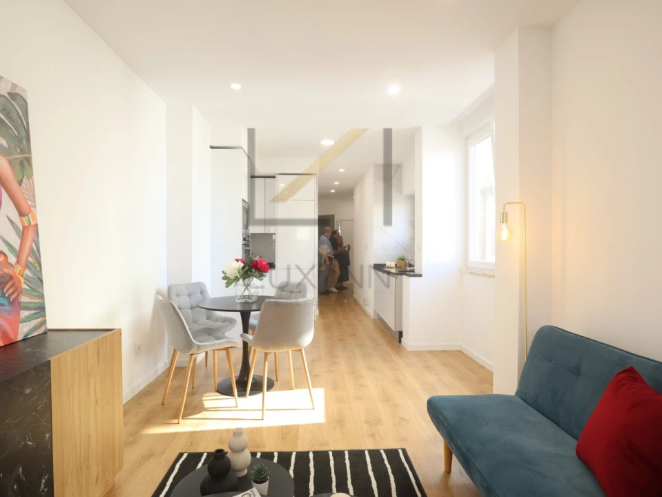 Apartamento T3 para Venda em Benfica Foto 1