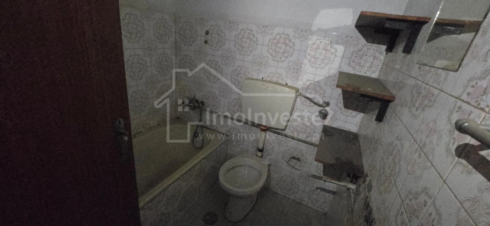 Apartamento T2 para Venda em Alcains Foto 7