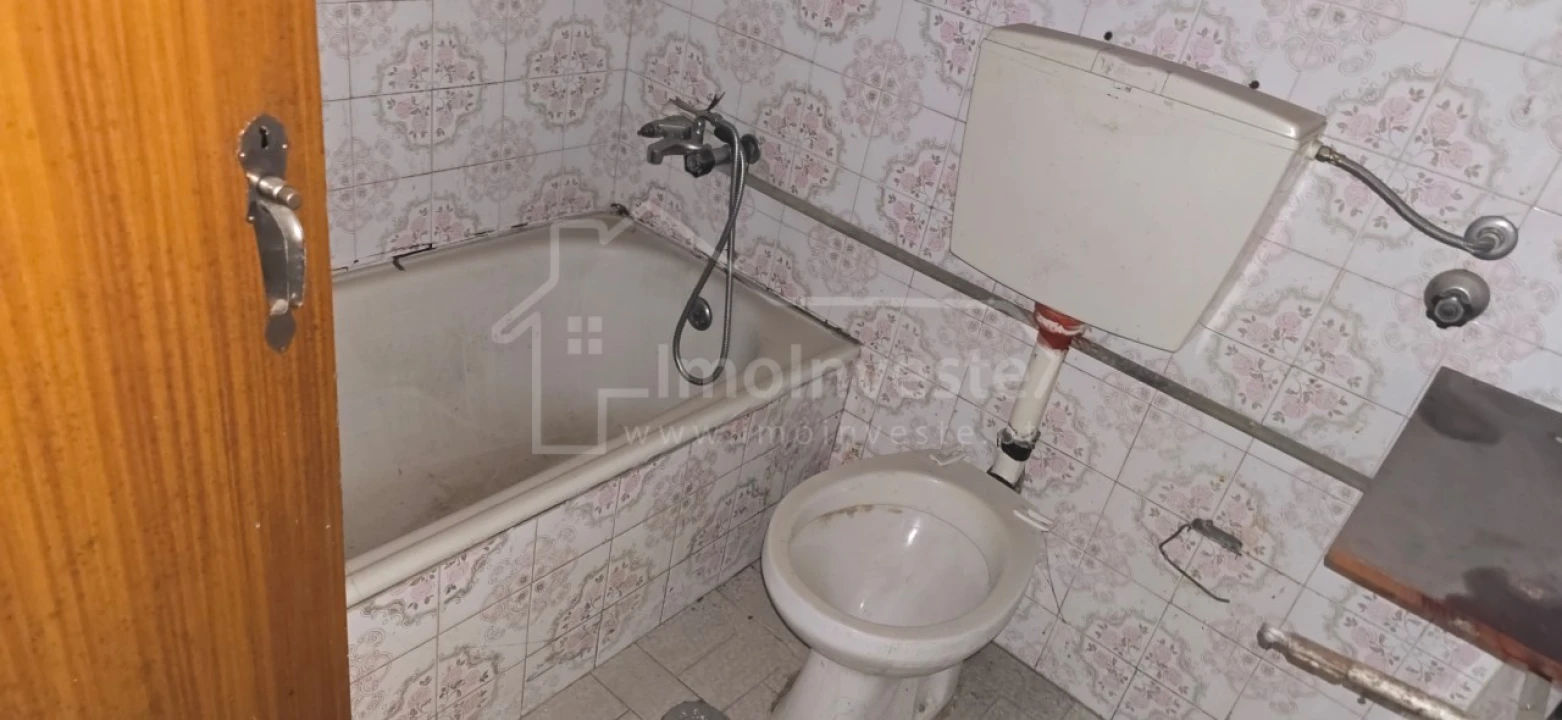 Apartamento T2 para Venda em Alcains Foto 13
