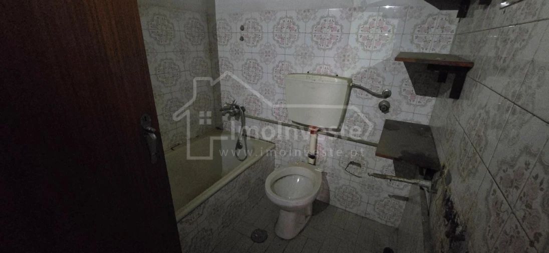 Apartamento T2 para Venda em Alcains Foto 14