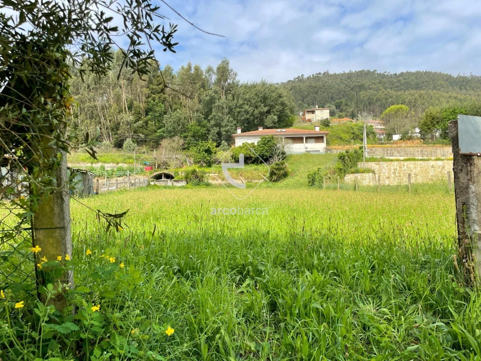 Terreno para Venda em Refoios do Lima Foto 11