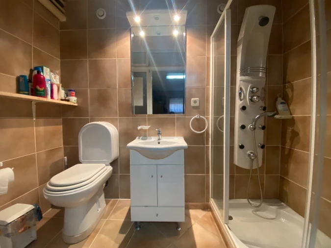 Moradia T4 para Venda em Além da Ribeira e Pedreira Foto 28