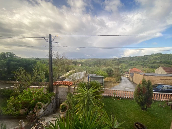 Moradia T4 para Venda em Além da Ribeira e Pedreira Foto 14