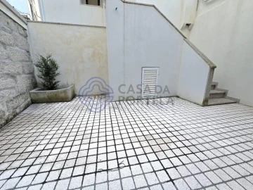 Moradia T5 para Venda em Paranhos