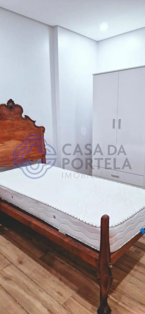 Moradia T5 para Venda em Paranhos