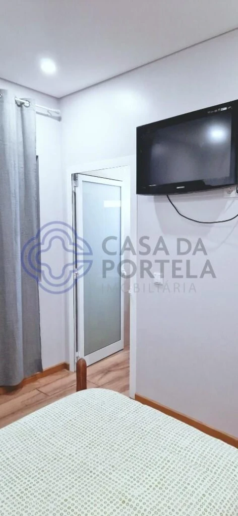Moradia T5 para Venda em Paranhos