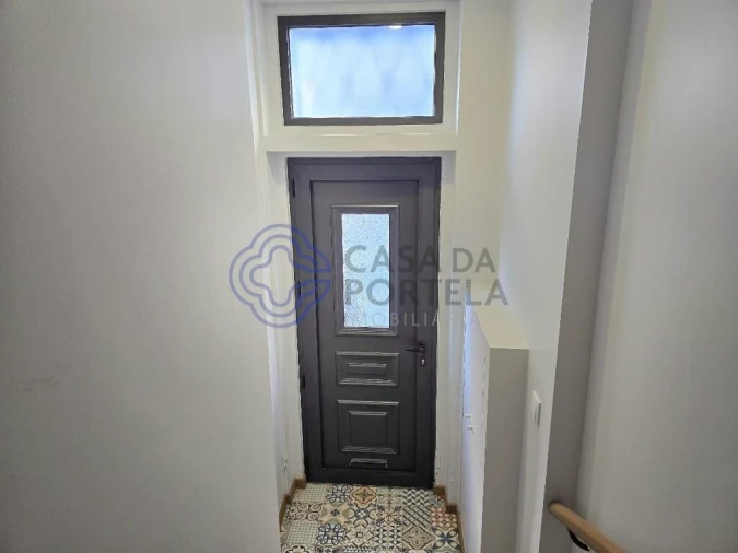 Moradia T5 para Venda em Paranhos Foto 11