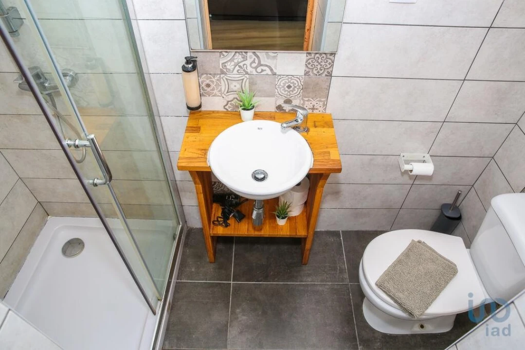 Prédio para Venda em Santa Maria, São Pedro e Matacães Foto 8