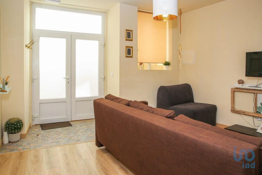 Prédio para Venda em Santa Maria, São Pedro e Matacães Foto 3