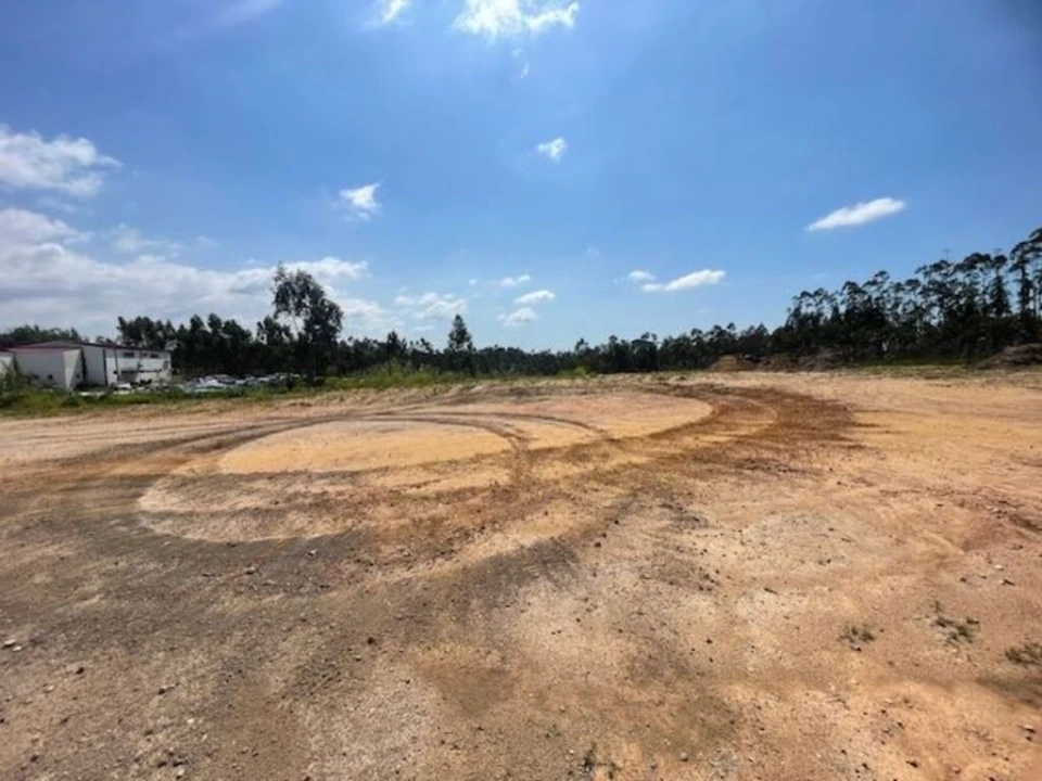 Terreno para Venda em Marrazes e Barosa Foto 1