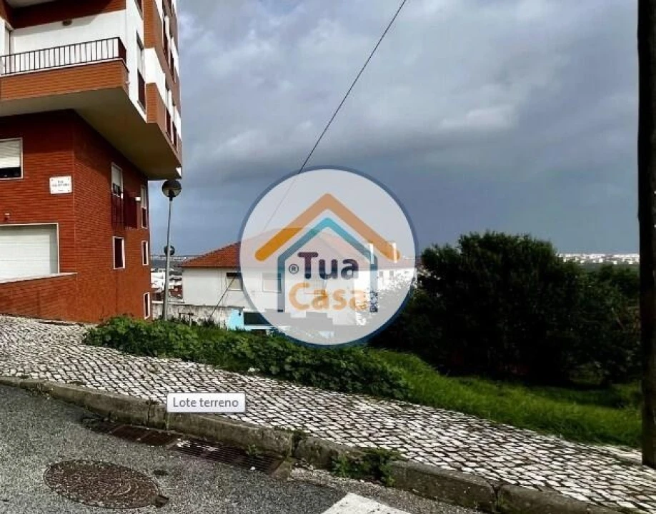 Terreno para Venda em Mina de Água Foto 8