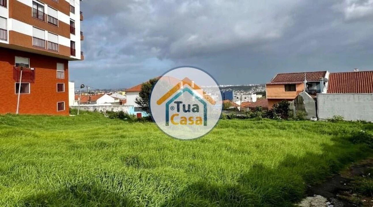 Terreno para Venda em Mina de Água Foto 3