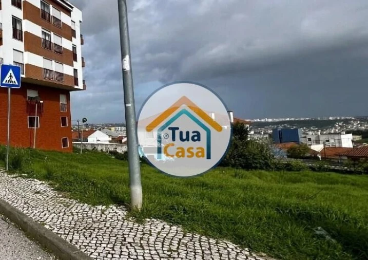 Terreno para Venda em Mina de Água Foto 11