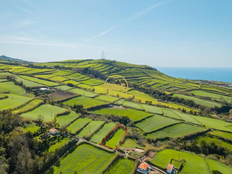 Terreno para Venda em Ajuda da Bretanha Foto 2