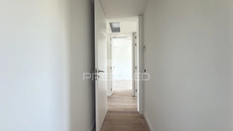 Apartamento T3 para Venda em Azurem