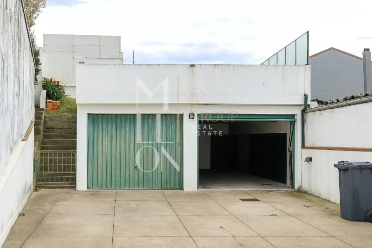 Moradia T4 para Venda em Castêlo da Maia Foto 22