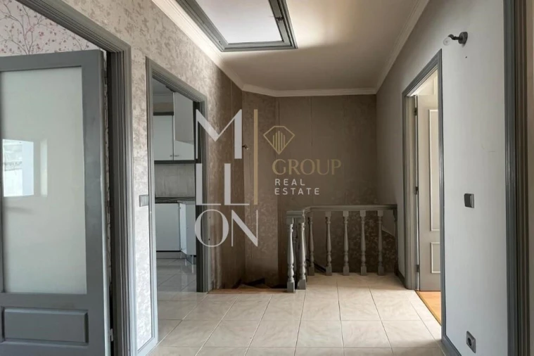 Moradia T4 para Venda em Castêlo da Maia Foto 10