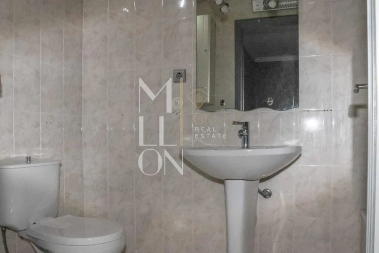 Moradia T4 para Venda em Castêlo da Maia Foto 13