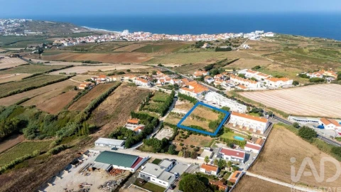 Terreno para Venda em Lourinhã e Atalaia