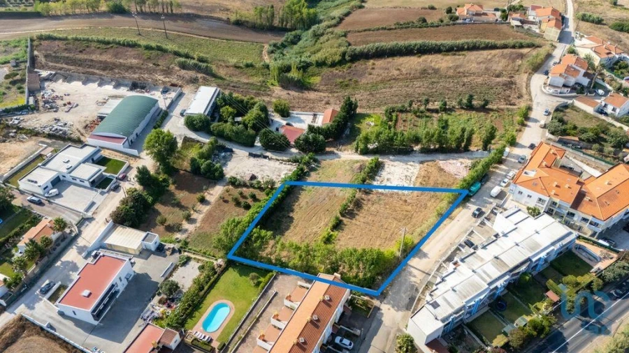 Terreno para Venda em Lourinhã e Atalaia Foto 2