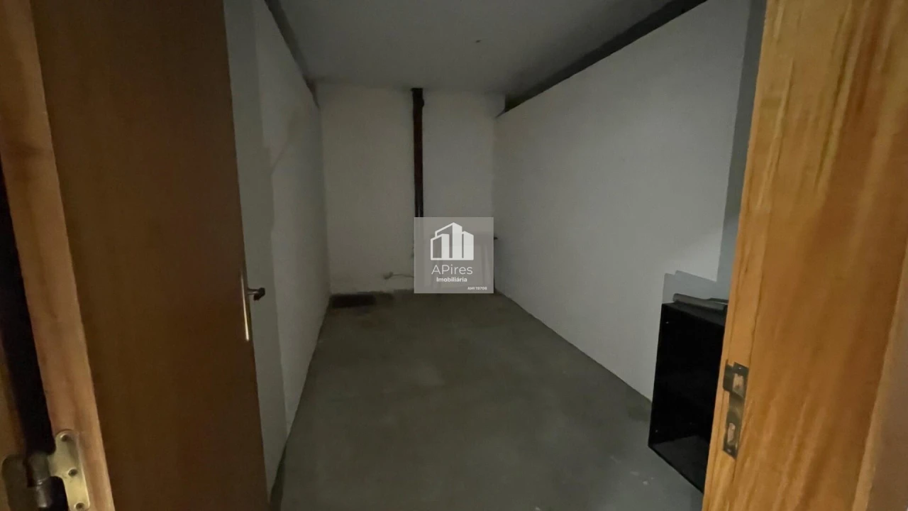 Armazém para Venda em Caparica e Trafaria Foto 16