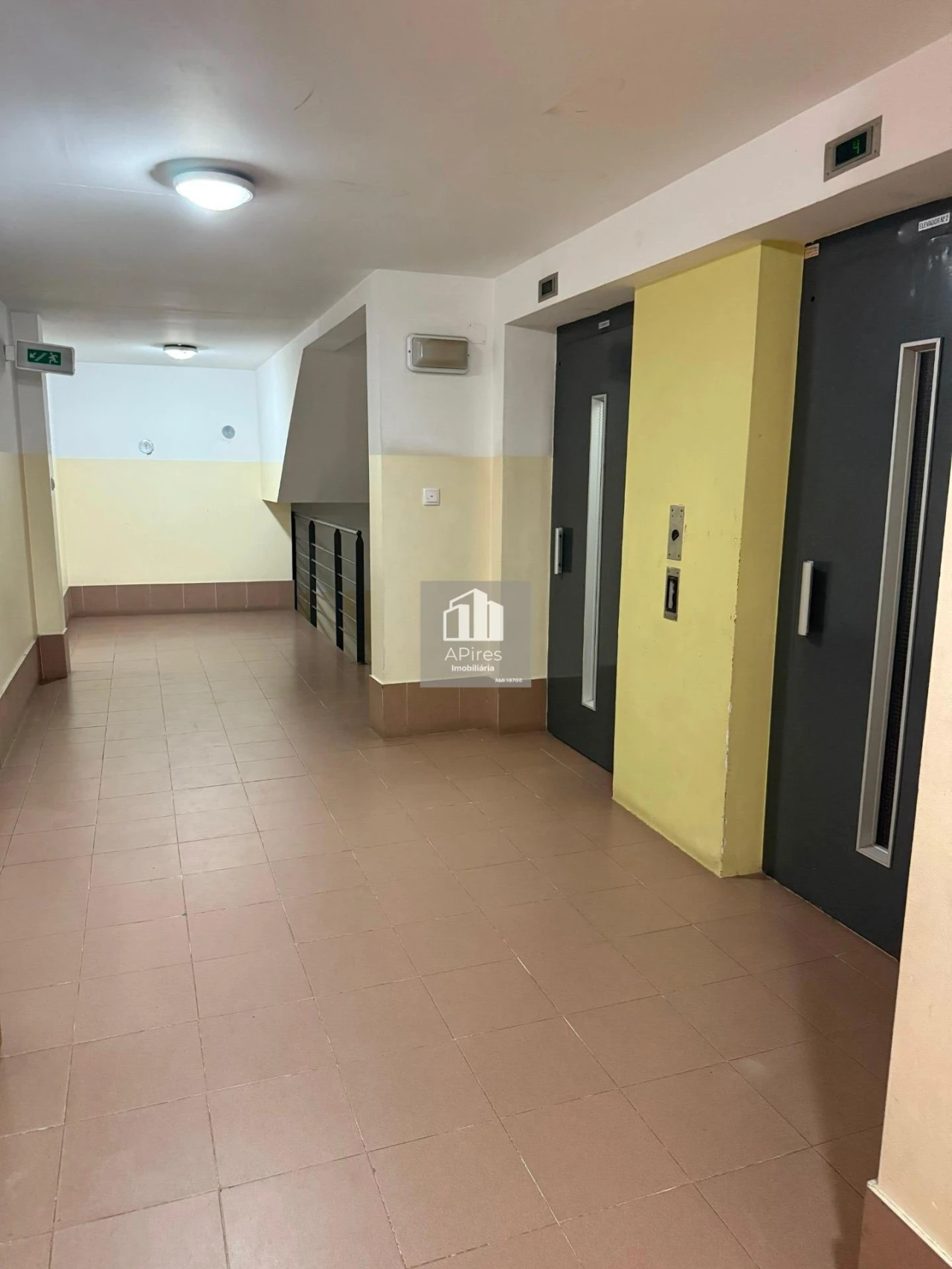 Armazém para Venda em Caparica e Trafaria Foto 6