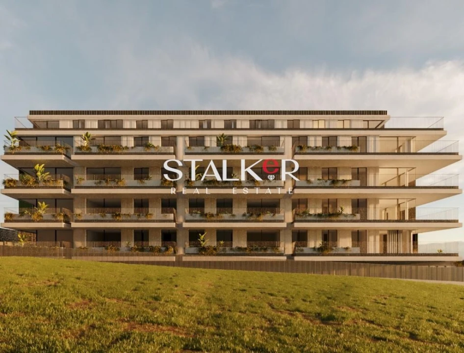 Apartamento T4 para Venda em Canidelo Foto 3