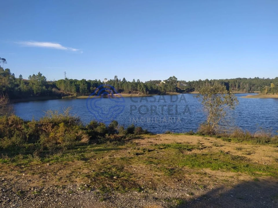 Moradia T2 para Venda em Casais e Alviobeira Foto 25