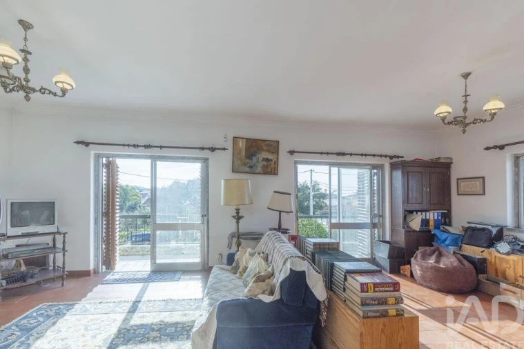 Moradia T6 para Venda em Sesimbra (Castelo) Foto 18