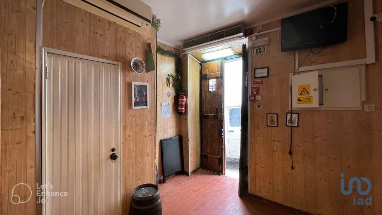 Negócio para Venda em Santa Maria Maior Foto 5