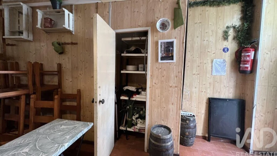 Negócio para Venda em Santa Maria Maior Foto 24