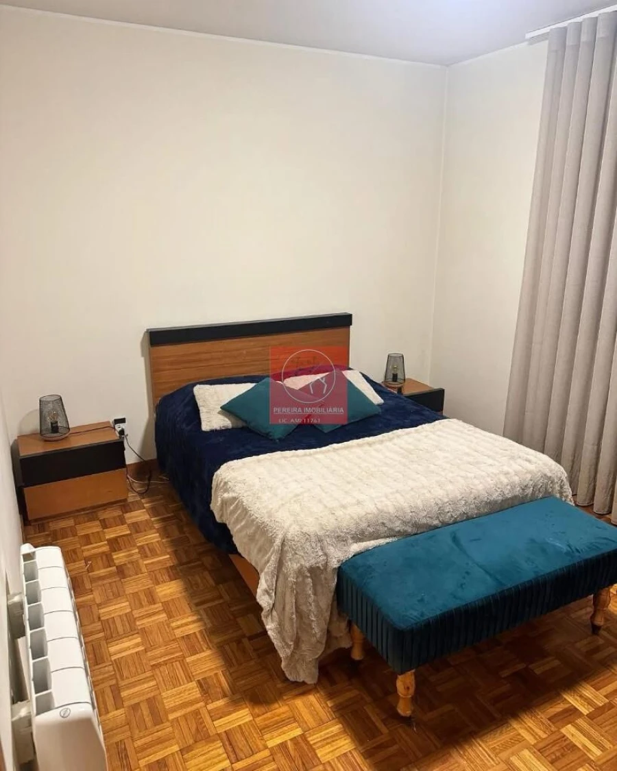 Apartamento T3 para Venda em Arcozelo Foto 9