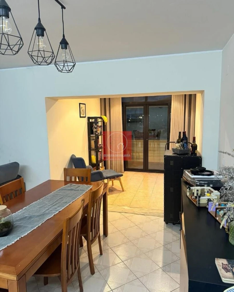 Apartamento T3 para Venda em Arcozelo Foto 5