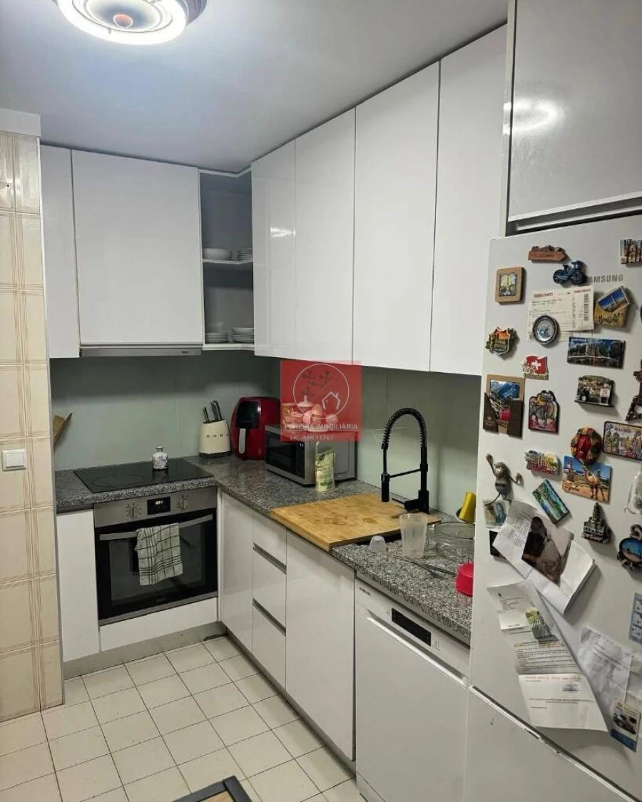 Apartamento T3 para Venda em Arcozelo Foto 11