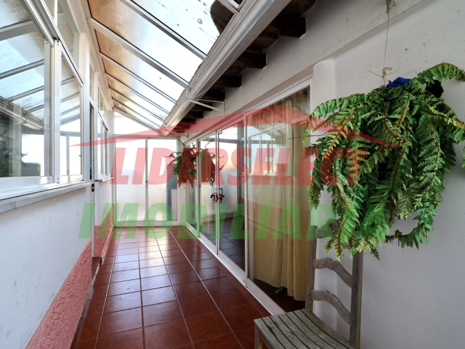 Moradia T6 para Venda em Silveira Foto 30