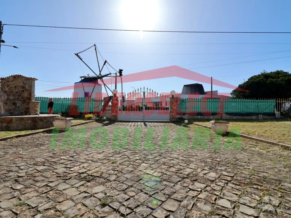 Moradia T6 para Venda em Silveira Foto 39