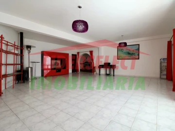 Moradia T6 para Venda em Silveira