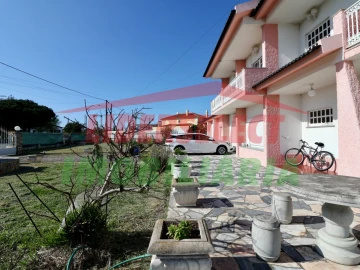 Moradia T6 para Venda em Silveira