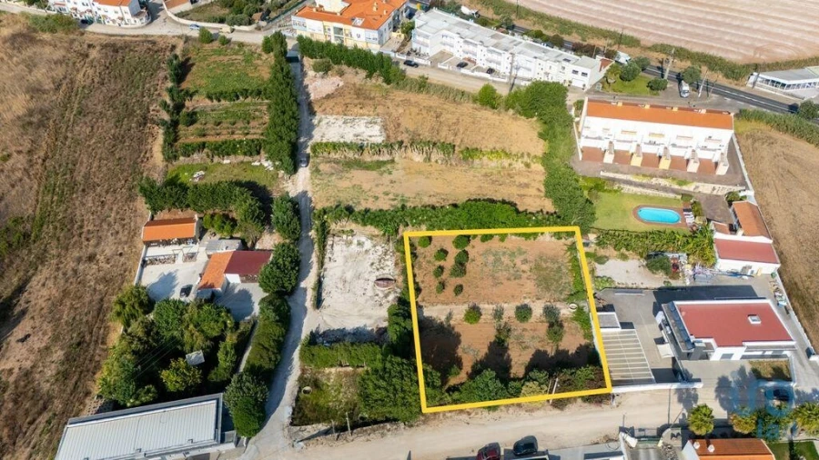 Terreno para Venda em Lourinhã e Atalaia Foto 4