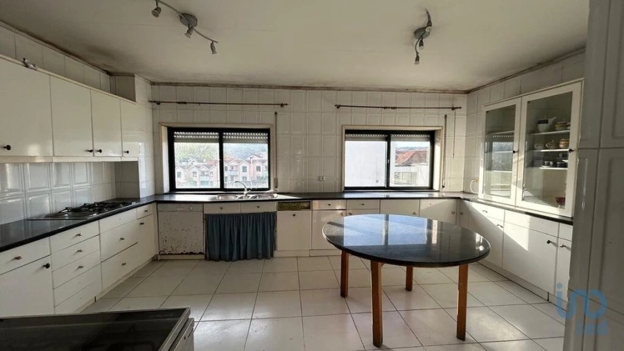 Apartamento T5 para Venda em Amarante (São Gonçalo), Madalena, Cepelos e Gatão Foto 2
