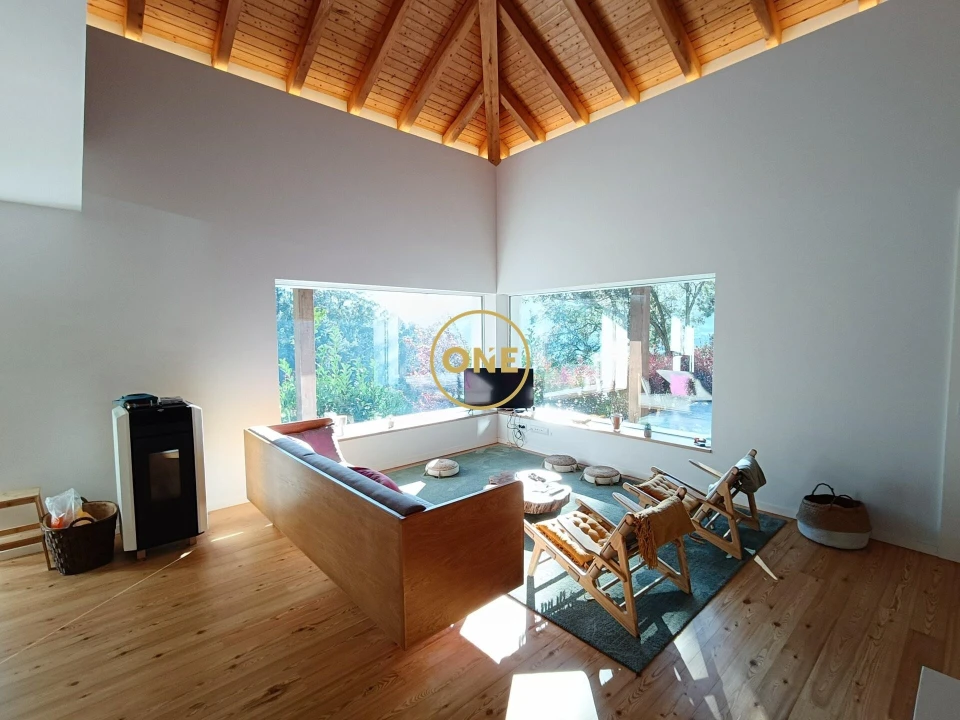 Moradia T2 para Venda em Ventosa e Cova Foto 15