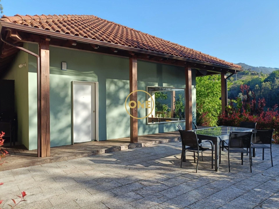 Moradia T2 para Venda em Ventosa e Cova Foto 7