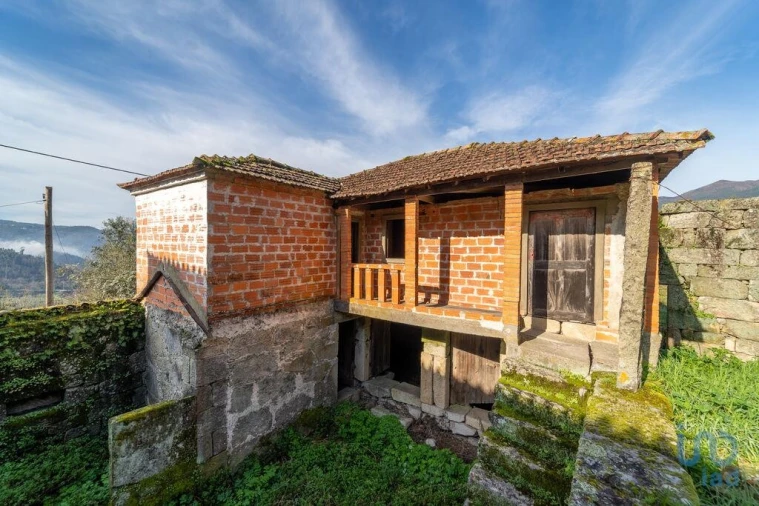 Moradia para Venda em Santa Cruz da Trapa e São Cristóvão de Lafões Foto 6