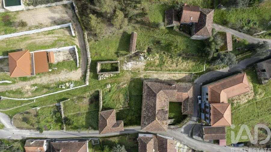 Moradia para Venda em Santa Cruz da Trapa e São Cristóvão de Lafões Foto 15